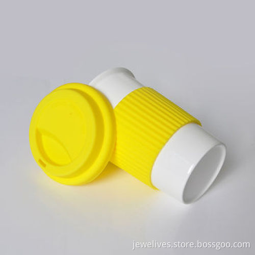 Porcelain Coffee Cup with Silicone Lid and Band